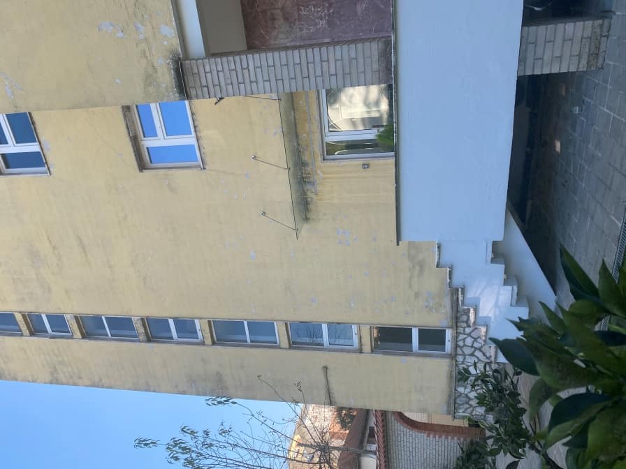 AKSI I RRUGËS "SKËNDËRBEJ" DHE GODINAT NË TË DY ANËT E KËSAJ RRUGE (BLLOKU I AMBASADAVE) RRUGA SKËNDËRBEJ - Foto 3