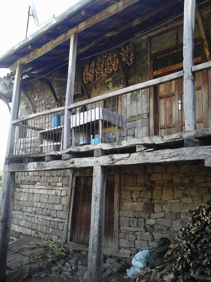 BANESA E ABDI (VELI) DOMIT - Foto 3