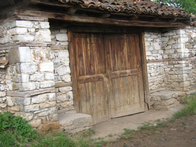 BANESA E RESHIT ZUNËS - Foto 3