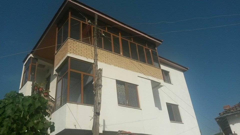 BANESA E SHEFQET KARAIBRAHIMIT - Foto 2