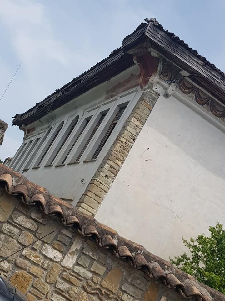 BANESA “ HAXHI ALUSHI” - Foto 1