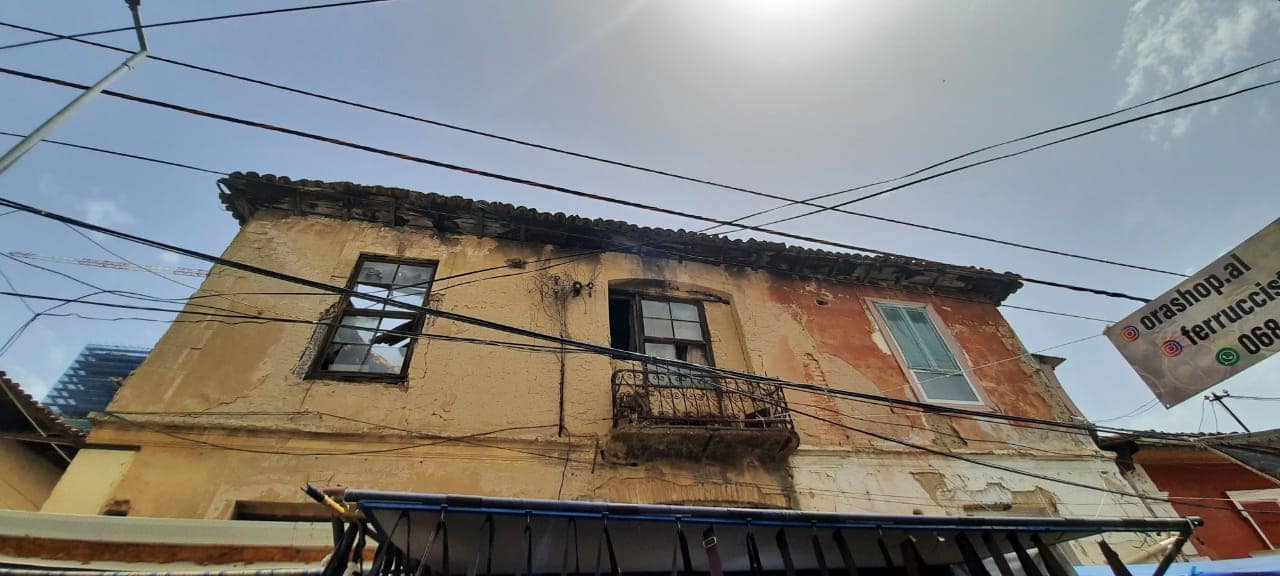 Banesë Tip Vilë (2 kate) - Foto 1