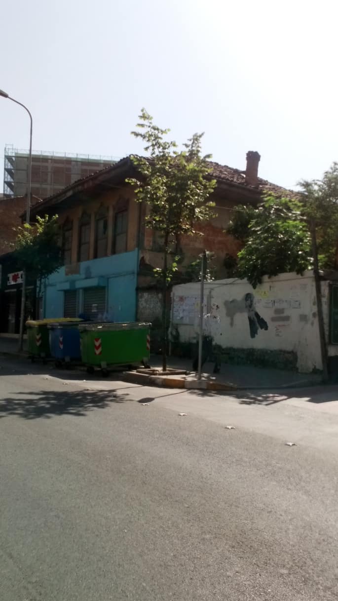 Banesë tip vilë (2 kate)