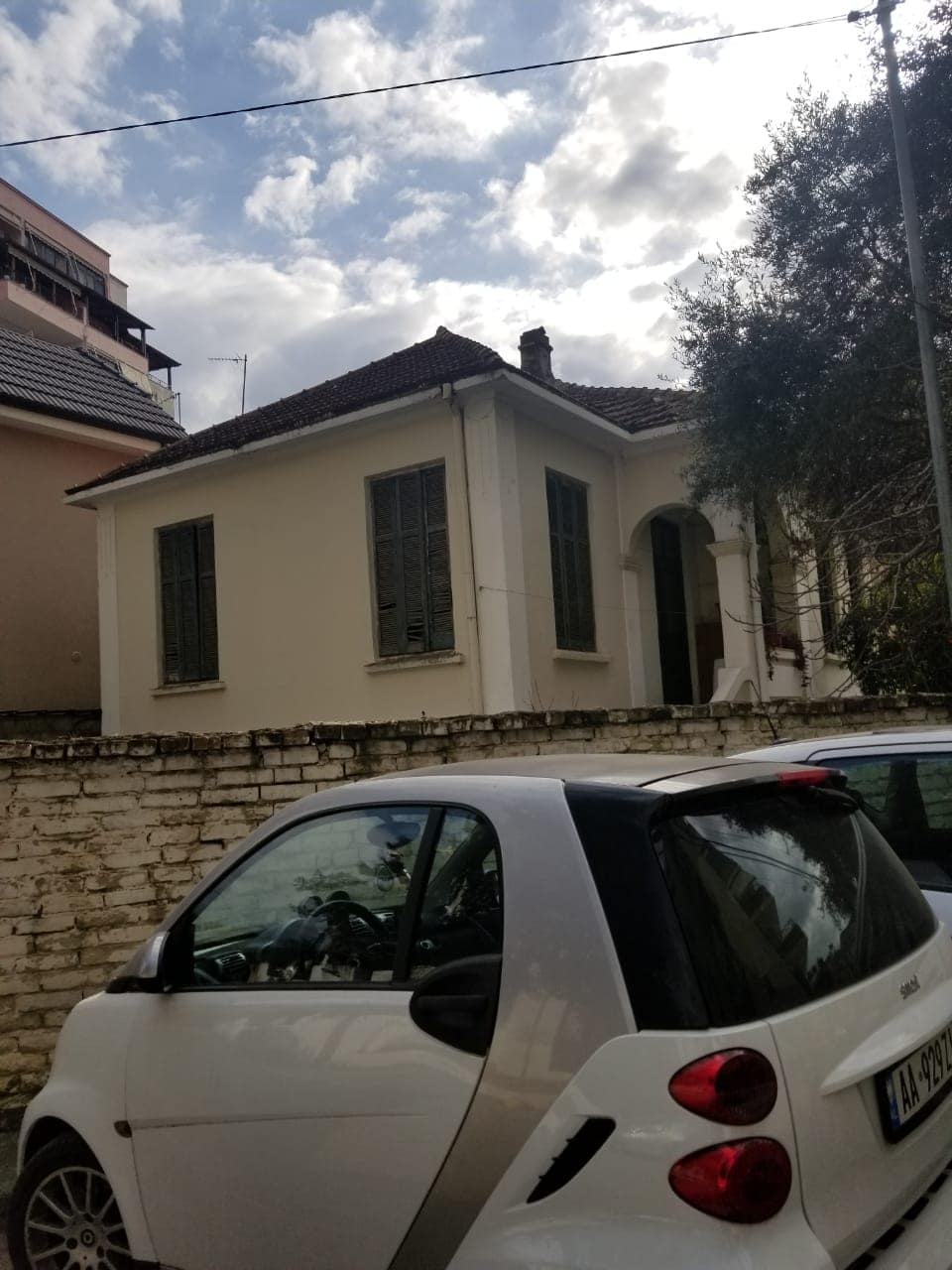 Banesë tip vile (2 kate) - Foto 2