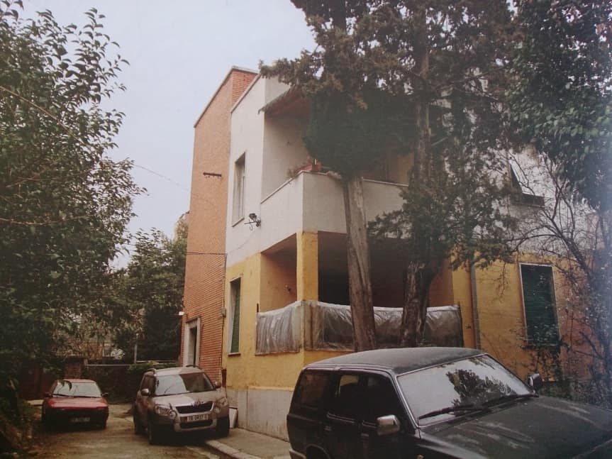 Banesë tip vilë (2 kate + podrum) - Foto 2