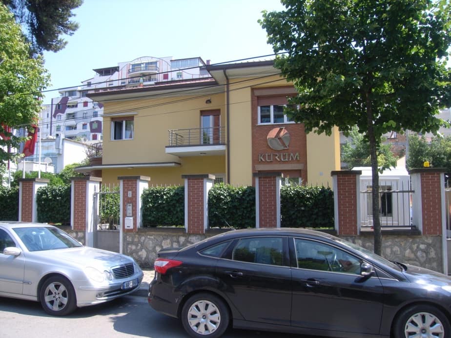 Banesë tip vilë, zyrat e “KURUM”, 2 kate - Foto 2
