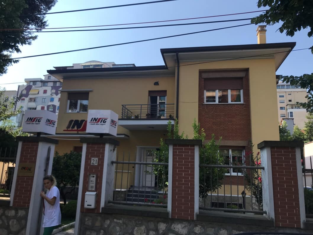 Banesë tip vilë, zyrat e “KURUM”, 2 kate - Foto 3