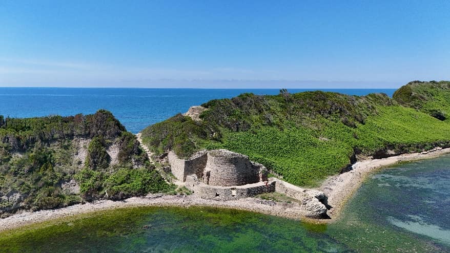KALAJA E CURRILAVE NE MUZHLIN E SKENDERBEUT - Foto 1