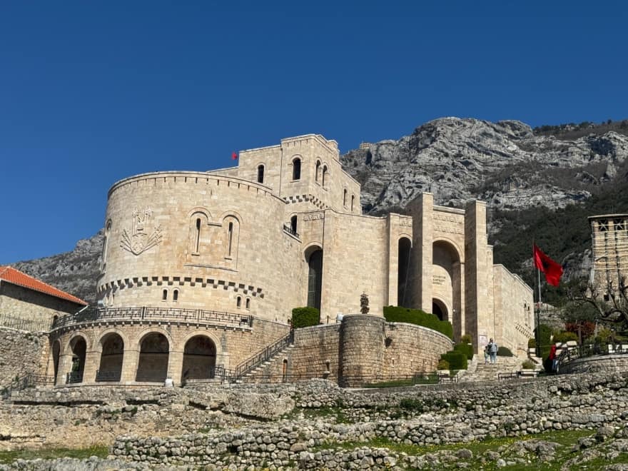 KALAJA E KRUJËS