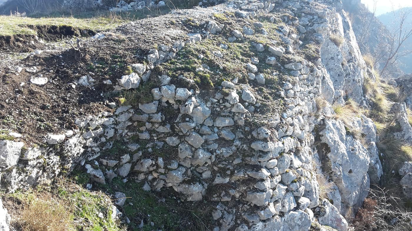 Kalaja e Skenderbeut PETRALBA - Foto 3