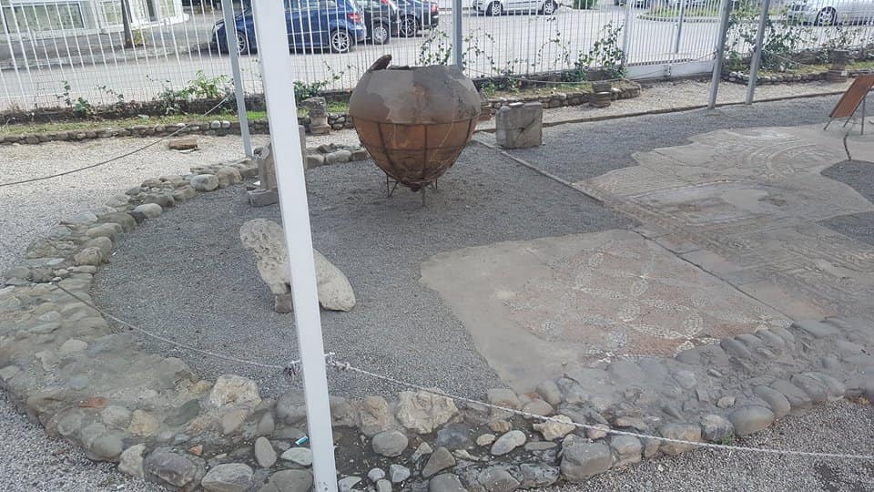 Mozaiku i Tiranës - Foto 2