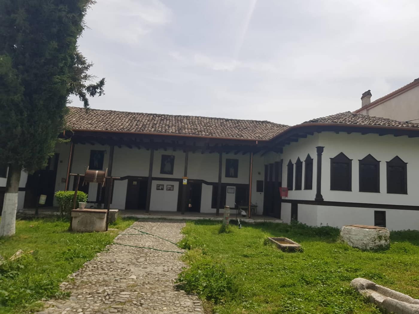 MUZEU ETNOGRAFIK KAVAJË - Foto 3