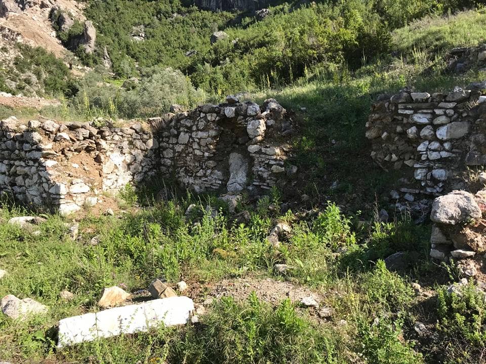 RRËNOJAT E KISHËS SË BRARIT - Foto 3