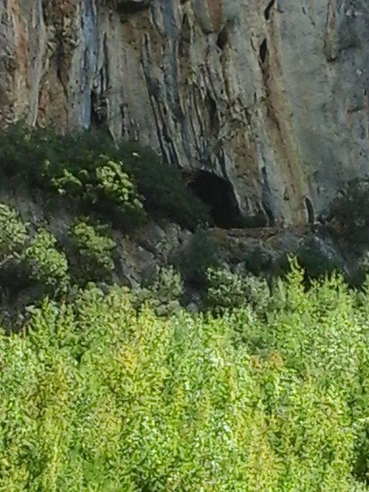 SHPELLA E PELLUMBAVE - Foto 2