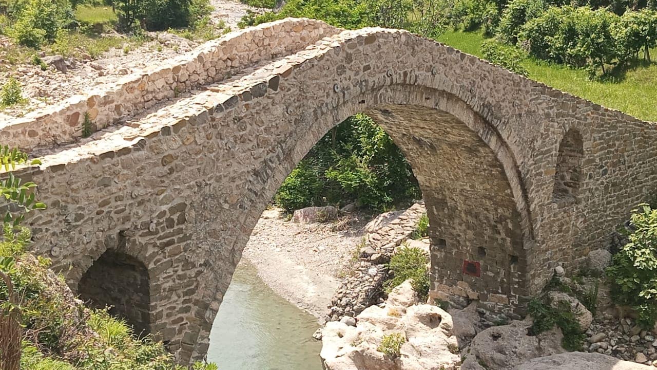 URA E KURCAJT MBI LUMIN E ZEZE - Foto 3