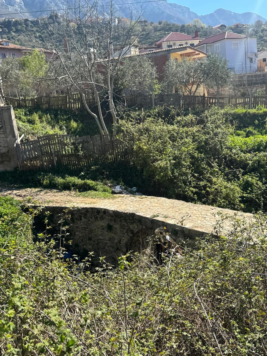 URA NË LAGJEN EMIRAJ - Foto 2
