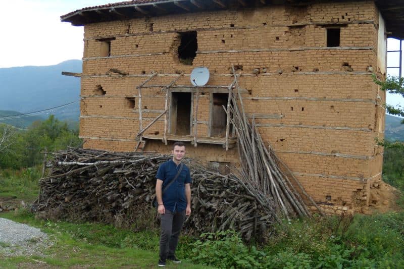 KULLA E LLAXHAÇEVE - Foto 3